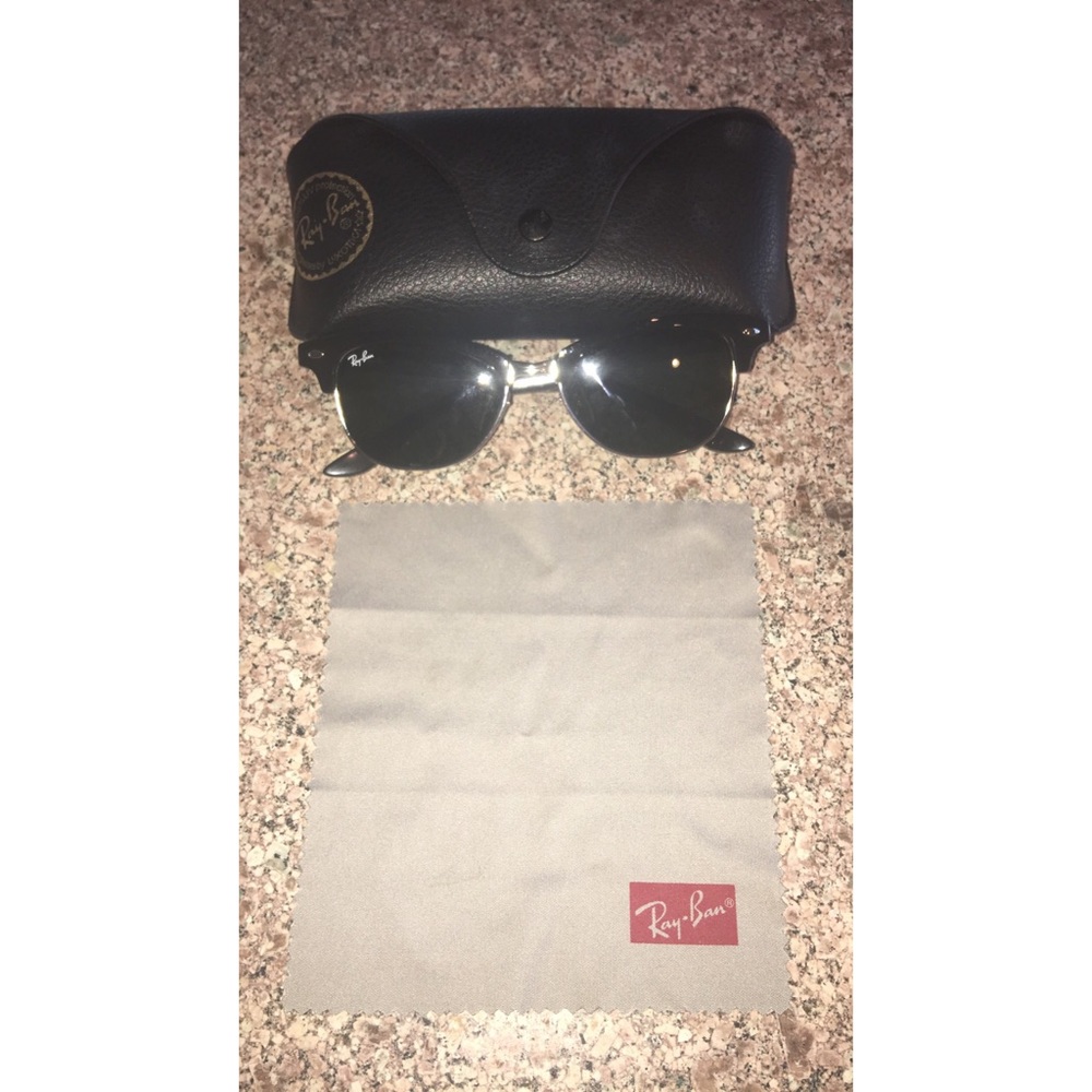 Black ray bans